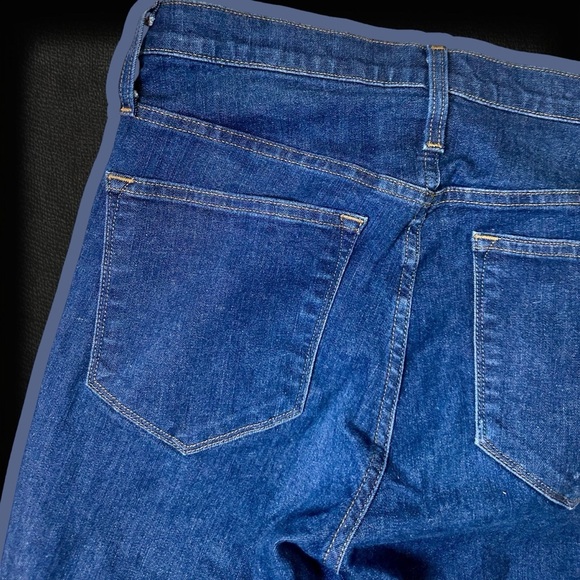 J. Crew ‘9” High-Rise Toothpick Skinny Jeans’ in “Classic Rinse” Wash Size 30 - Picture 12 of 14